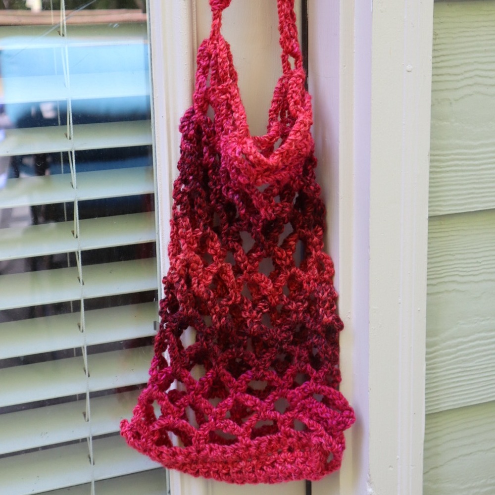 Red crochet knit handmade bag mesh market